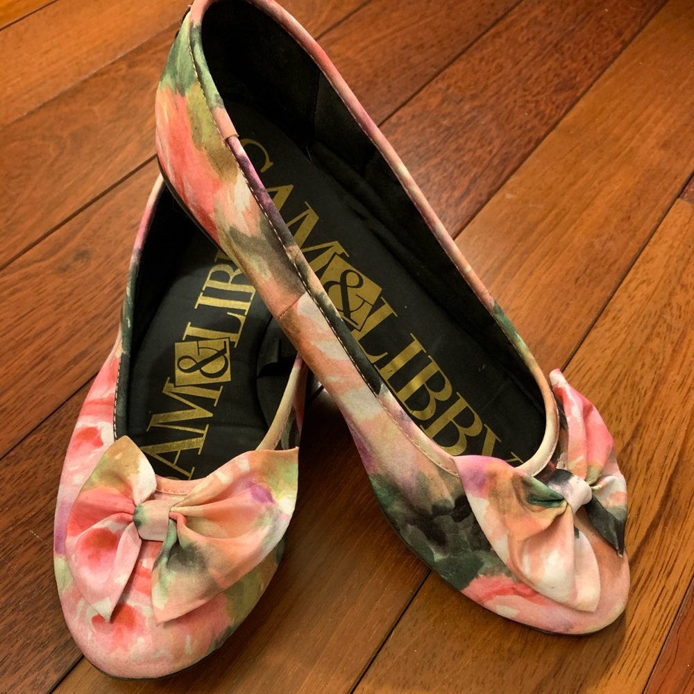 Sam & Libby flats floral pattern